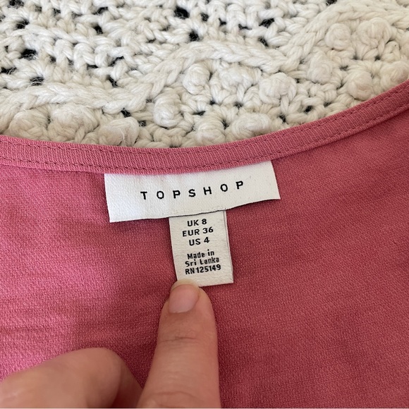 Topshop Peplum Button Down Flutter Short Sleeve Blouse Top Pink (Size 4) date - Picture 3 of 8
